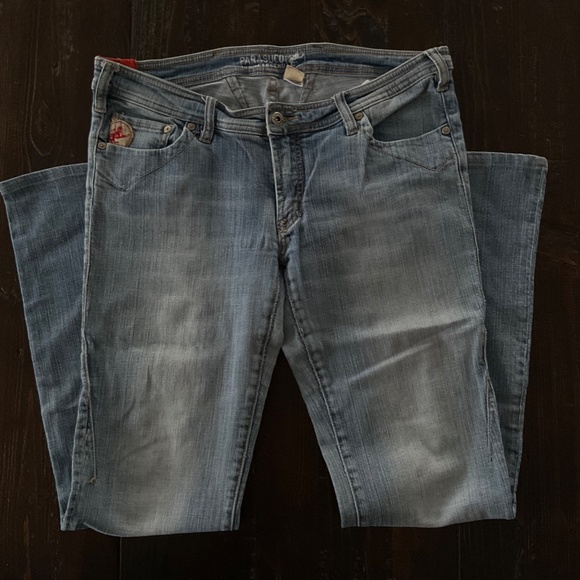 PARASUCO  ●  VINTAGE  ●  Light Wash Slightly Flared Jeans - Picture 2 of 2